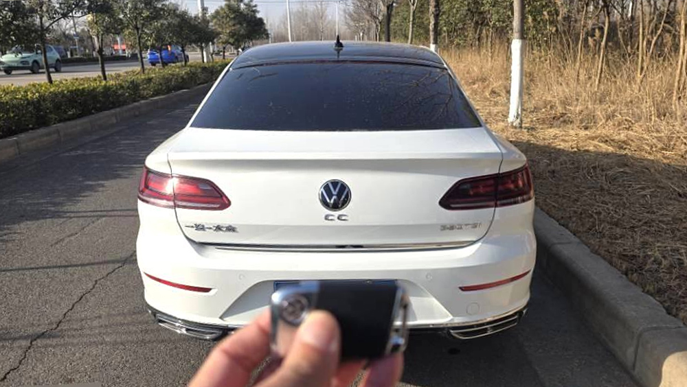大众 2021款 CC 2.0TSI 380TSI 耀目版 自动挡-2
