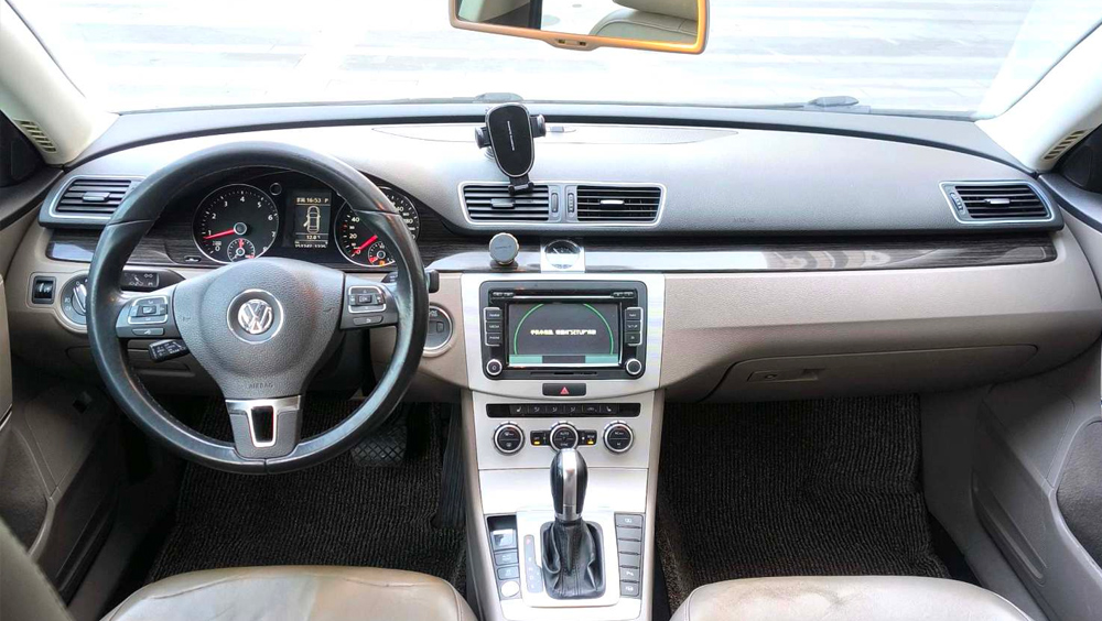 2012款 大众迈腾 1.8TSI 尊贵版 自动挡-3