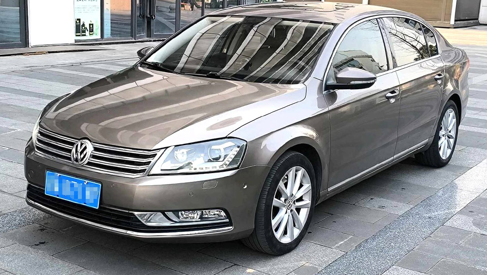 2012款 大众迈腾 1.8TSI 尊贵版 自动挡-5
