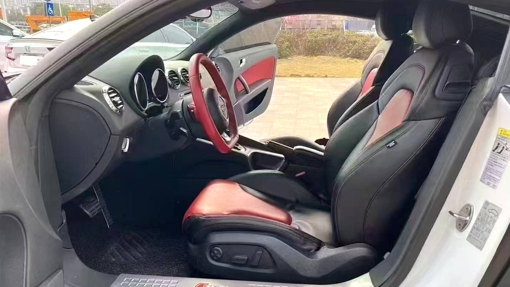 2013款 奥迪TT Coupe 2.0TFSI 45TFSI 自动挡-1
