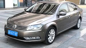 大众迈腾 1.8TSI 尊贵版 自动挡