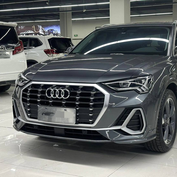 奥迪 2021款 Q3 1.4TFSI 35TFSI 时尚动感型 自动挡